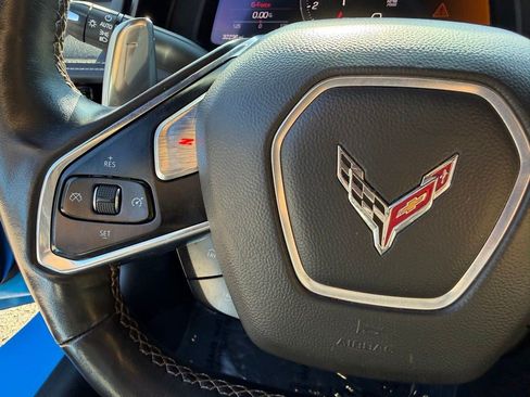 Used 2021 Chevrolet Corvette Stingray Preferred Cpe w/ Z51 Performance Package RWD image 27