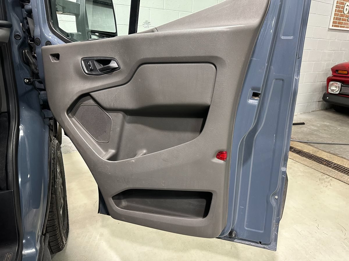 Used 2021 Ford Transit 250 148 High Roof Extended w/ Parcel Delivery Package RWD image 12