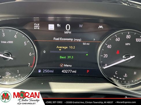 Used 2023 Buick Envision Avenir AWD/4WD image 21