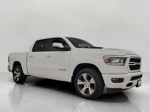 Used 2023 RAM 1500 Laramie AWD/4WD image 1