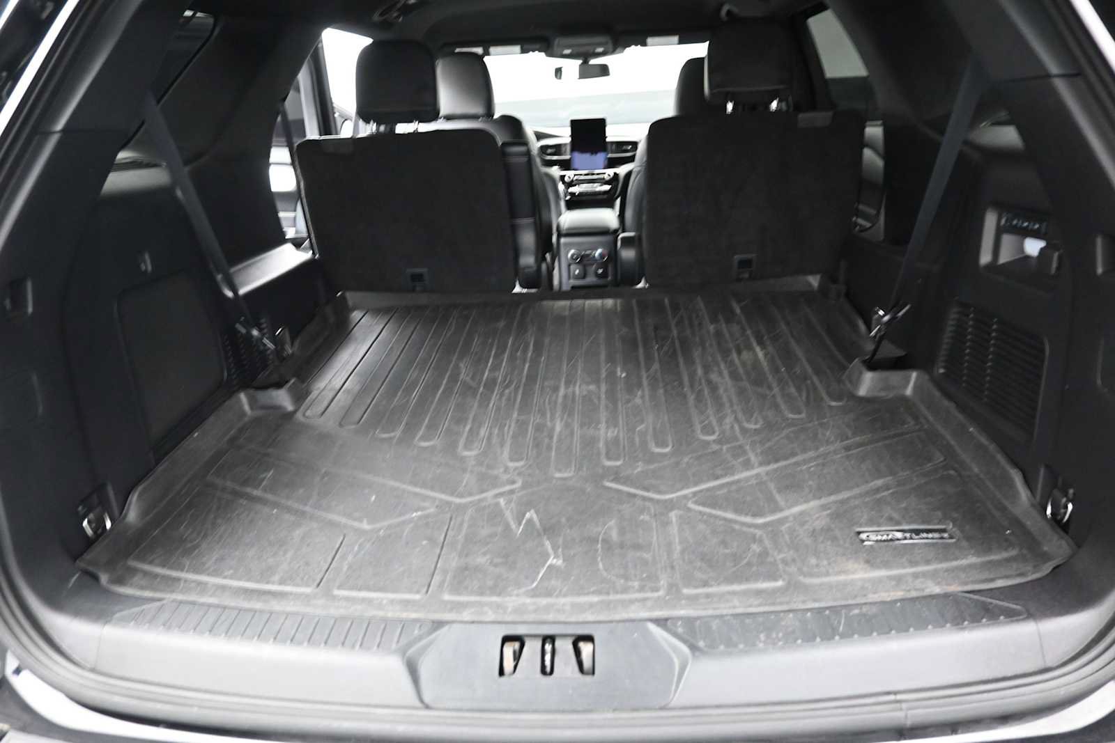 Used 2021 Ford Explorer ST w/ Equipment Group 401A AWD/4WD image 14