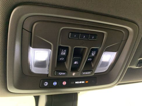 Used 2019 GMC Sierra 1500 Denali w/ Denali Ultimate Package image 28