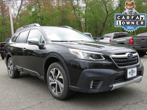 Used 2020 Subaru Outback Touring AWD/4WD image 1
