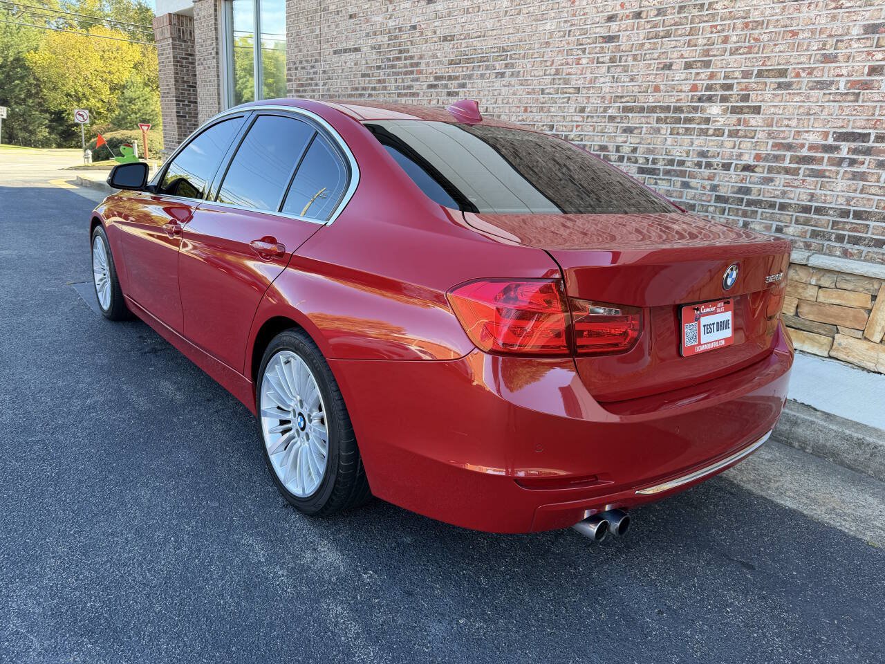 Used 2013 BMW 328i Sedan RWD image 3