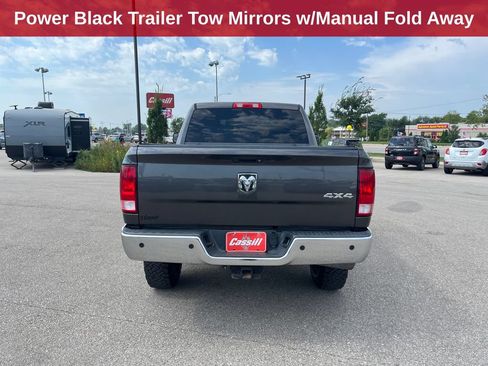 Used 2017 RAM 3500 Tradesman w/ Chrome Appearance Group AWD/4WD image 4