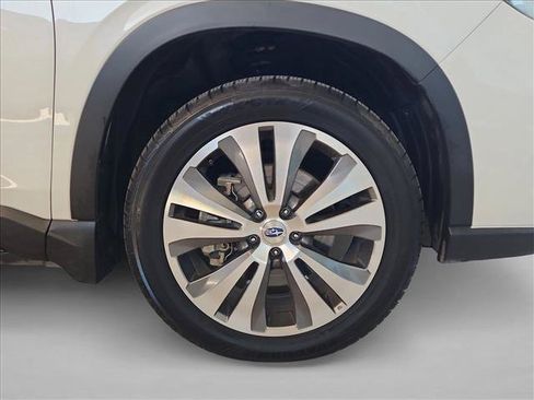 Used 2019 Subaru Ascent Limited w/ Popular Package #3 AWD/4WD image 27