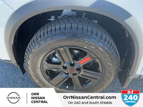 New 2026 Nissan Rogue SV w/ Rock Creek Premium Package AWD/4WD image 9