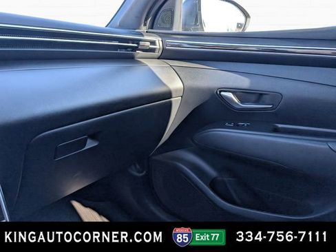 Used 2023 Hyundai Santa Cruz SEL Premium image 14