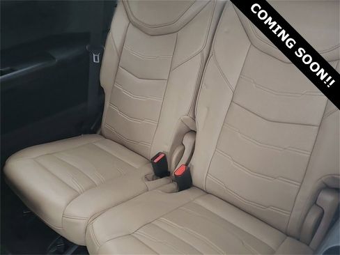 Used 2023 Cadillac XT6 Premium Luxury w/ Platinum Package image 15