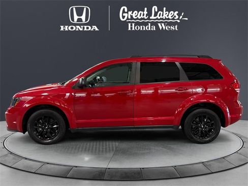 Used 2020 Dodge Journey SE w/ SE Popular Equipment Group image 2