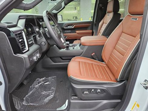 New 2026 GMC Sierra 1500 Denali Ultimate AWD/4WD image 11