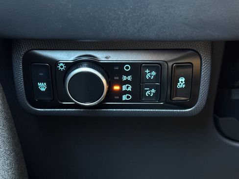 Used 2024 Ford Mustang Mach-E Premium image 42