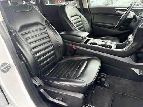 Used 2024 Ford Edge SEL AWD/4WD image 29