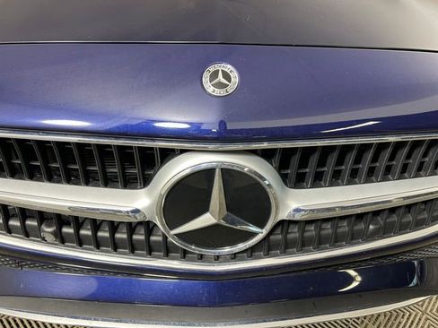 Used 2022 Mercedes-Benz C 300 C 300 image 10