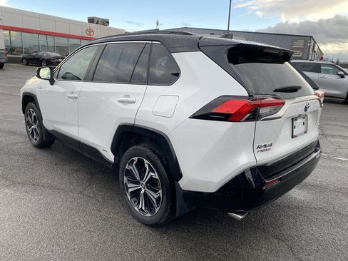 Used 2023 Toyota RAV4 XSE image 5