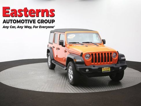 Used 2018 Jeep Wrangler Unlimited Sport S AWD/4WD image 49