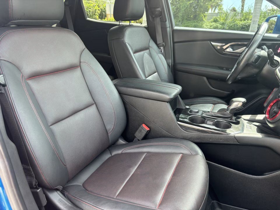 Used 2020 Chevrolet Blazer RS FWD image 24