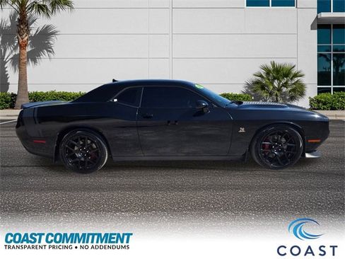 Used 2016 Dodge Challenger R/T Scat Pack w/ Leather Interior Group image 5