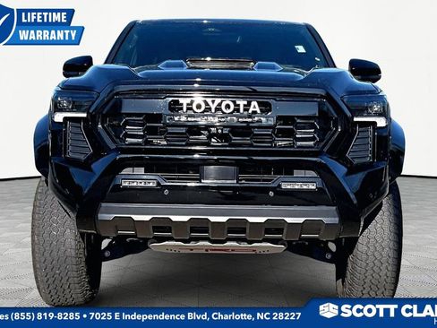 Used 2024 Toyota Tacoma TRD Pro image 2