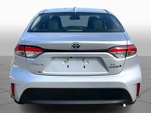 Certified 2024 Toyota Corolla LE w/ LE Convenience Package image 4