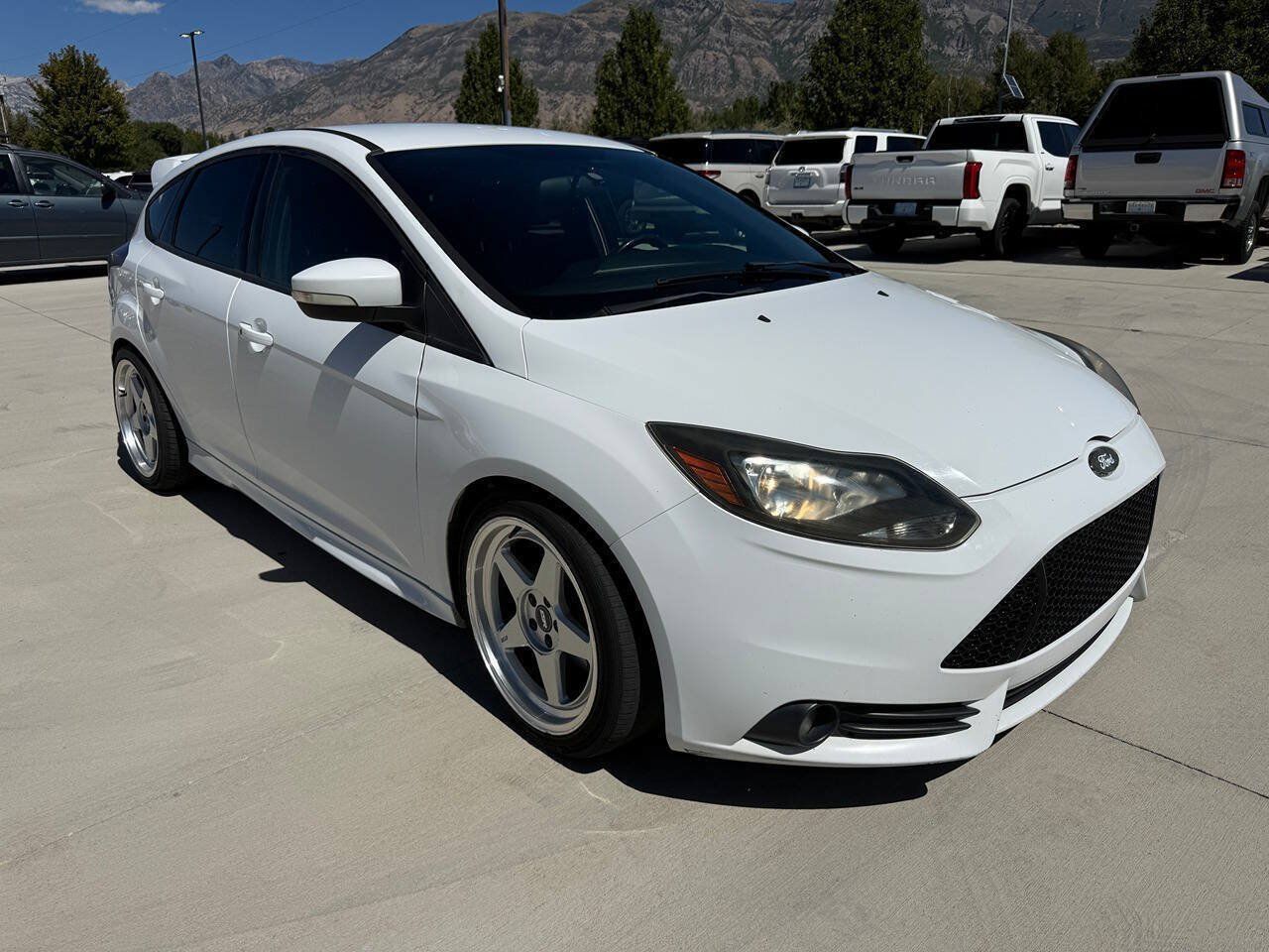 Used 2014 Ford Focus ST FWD image 1