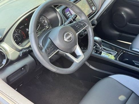 Used 2023 Nissan Kicks SR w/ SR Premium Package FWD image 20