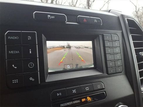 Used 2018 Ford F150 XLT w/ Trailer Tow Package image 18