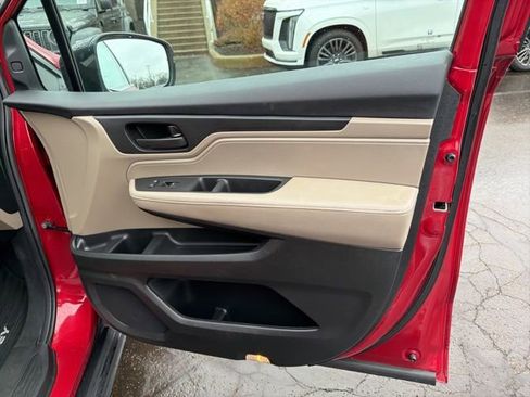 Used 2024 Honda Odyssey EX-L image 25