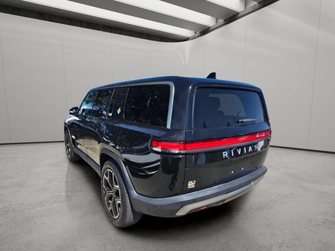 Used 2024 Rivian R1S Adventure AWD/4WD image 5
