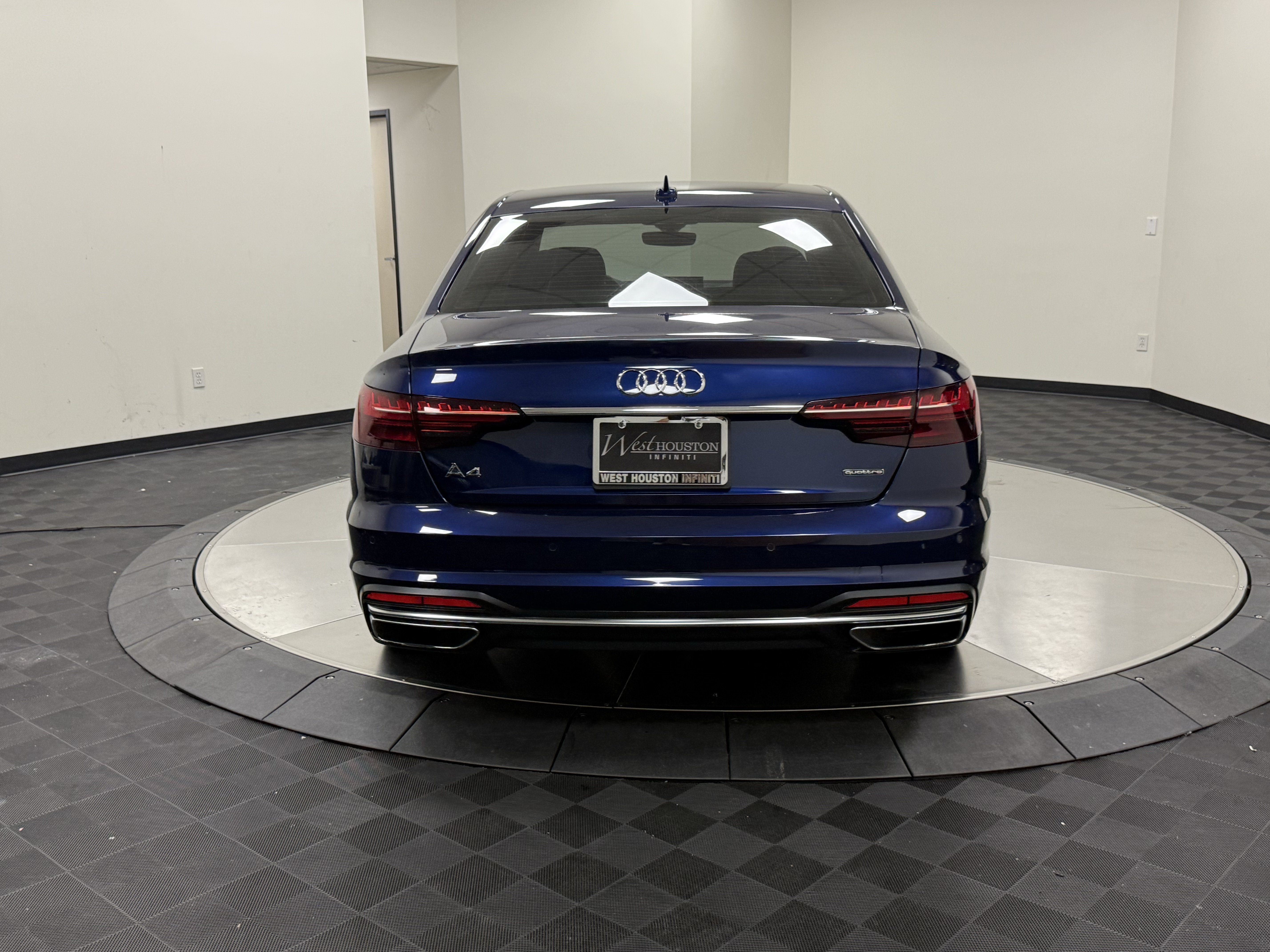 Used 2020 Audi A4 2.0T Premium Plus w/ Premium Plus Package AWD/4WD image 6