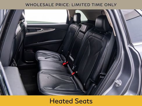 Used 2021 Lincoln Nautilus Reserve w/ Monochromatic Package image 17