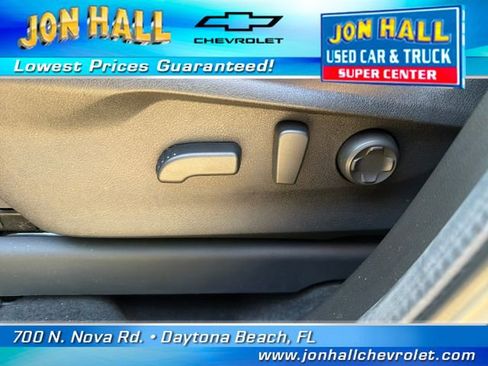 Used 2024 Subaru Ascent Touring w/ Popular Package #2 AWD/4WD image 21