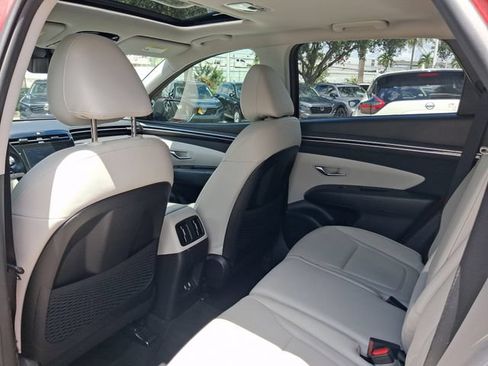 Used 2023 Hyundai Tucson SEL w/ Convenience Package FWD image 5