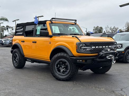 Certified 2021 Ford Bronco Badlands AWD/4WD image 2