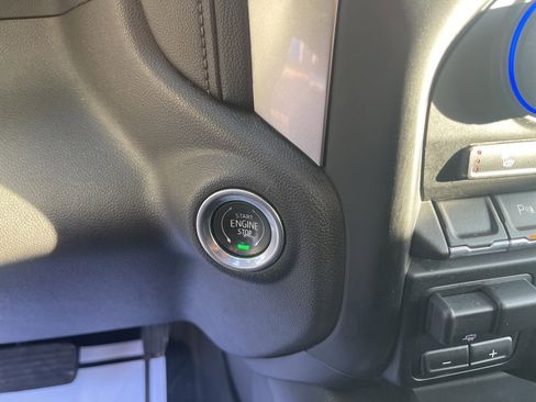 Used 2020 Chevrolet Silverado 1500 RST image 28