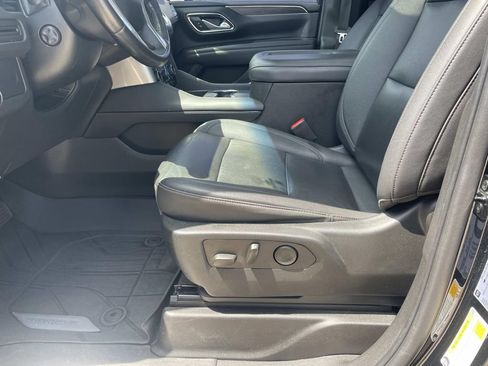Used 2022 Chevrolet Tahoe LT w/ Luxury Package RWD image 16