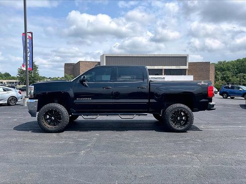 Used 2016 Chevrolet Silverado 1500 LT w/ LPO, Black Pack AWD/4WD image 5