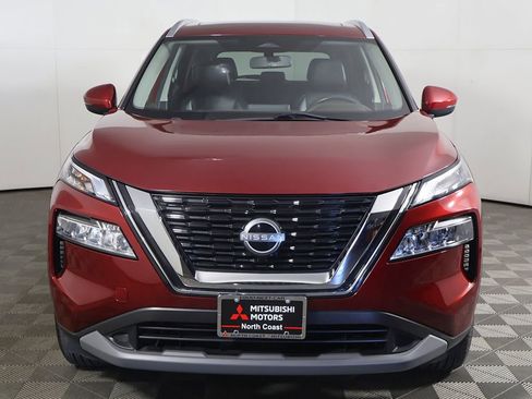 Used 2022 Nissan Rogue SV w/ SV Premium Package AWD/4WD image 11