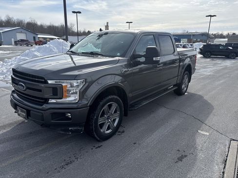 Used 2019 Ford F150 XLT w/ Equipment Group 302A Luxury image 8