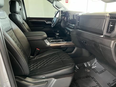 Used 2025 Chevrolet Silverado 1500 RST w/ Convenience Package II image 26