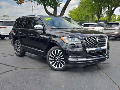 Used 2024 Lincoln Navigator Black Label AWD/4WD image 34