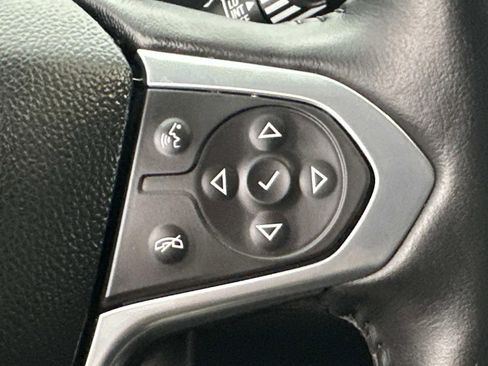 Used 2022 Chevrolet Traverse LT w/ LPO, Floor Liner Package image 16