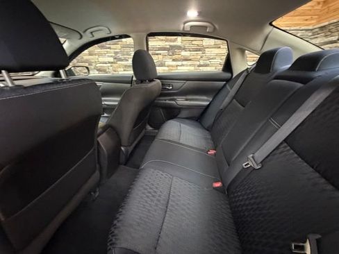 Used 2017 Nissan Altima 2.5 S w/ Power Driver Seat Package FWD image 30