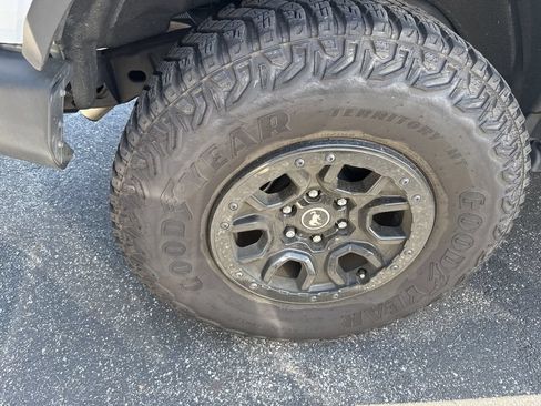Used 2024 Ford Bronco Wildtrak AWD/4WD image 15