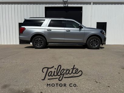 Used 2023 Ford Expedition Max XLT
