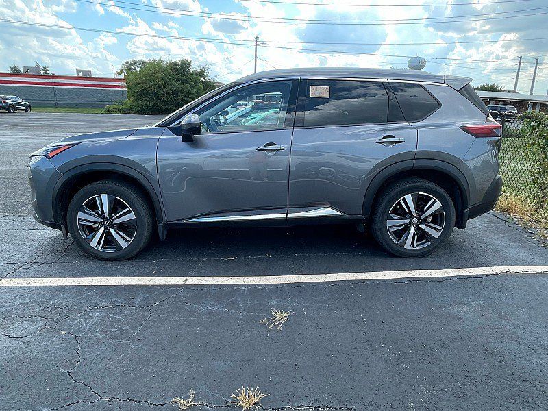 Used 2023 Nissan Rogue SL FWD image 16