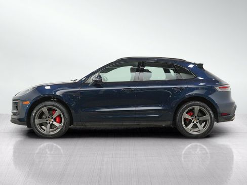 Used 2023 Porsche Macan S AWD/4WD image 2