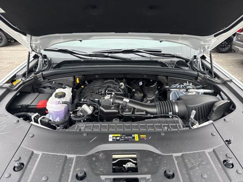 New 2025 Jeep Grand Cherokee Limited image 33