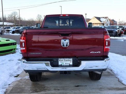 Used 2022 RAM 2500 Big Horn w/ Level C Equiment Group image 34