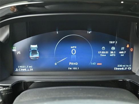 Used 2023 Lincoln Corsair Reserve image 15